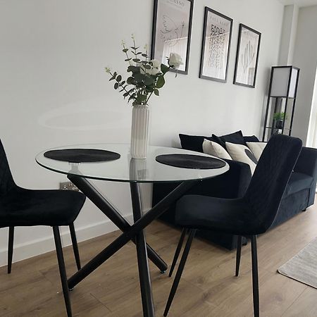 Апартаменти Luxury - Smart Tv - Fast Wifi - Near Utilitia Arena & Icc Бірмінгем Екстер'єр фото